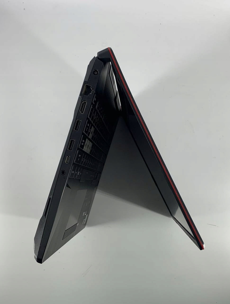 ASUS TUF Gaming F15 – i5 / 16GB RAM / 512GB SSD / GTX 1650 / Windows 11