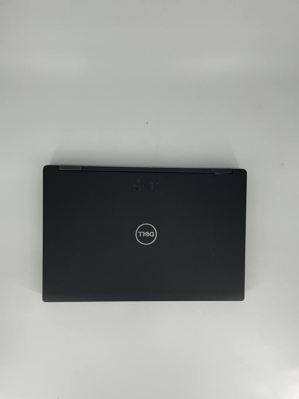 Laptop Dell Precision 7540 / 15,6" FHD / i7-9850H / 16GB / 256GB SSD / Quadro T2000 / Windows 11