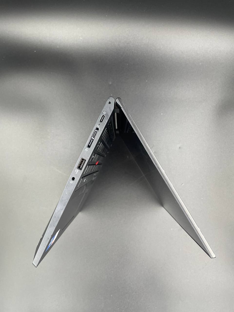 Laptop Lenovo ThinkPad L13 Yoga Gen 2 Touch / 13,3" FHD / i5-1135G7 / 8GB / 256GB SSD / Windows 11