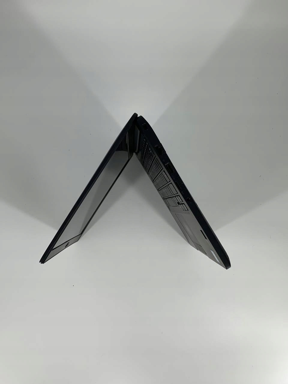 Dell Latitude 7390 Poleasingowy | i5-8350U | 8GB | 256SSD | Win11