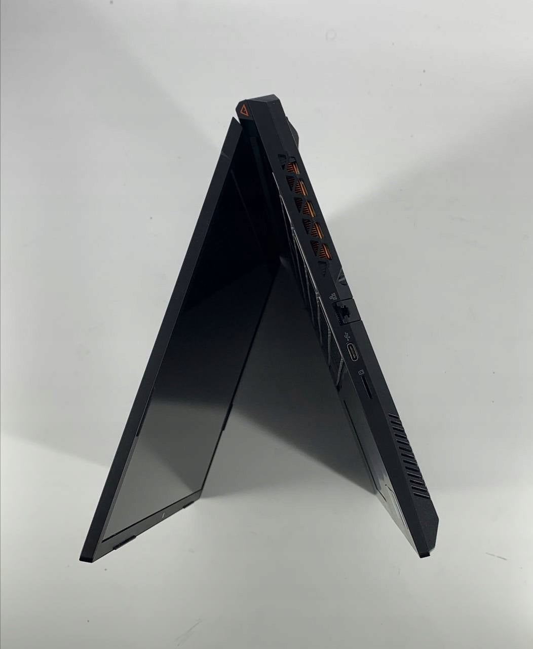 Gigabyte G5 MF | i5-12500H | RTX 4050 6GB | 16GB RAM | 512GB SSD | Win 11