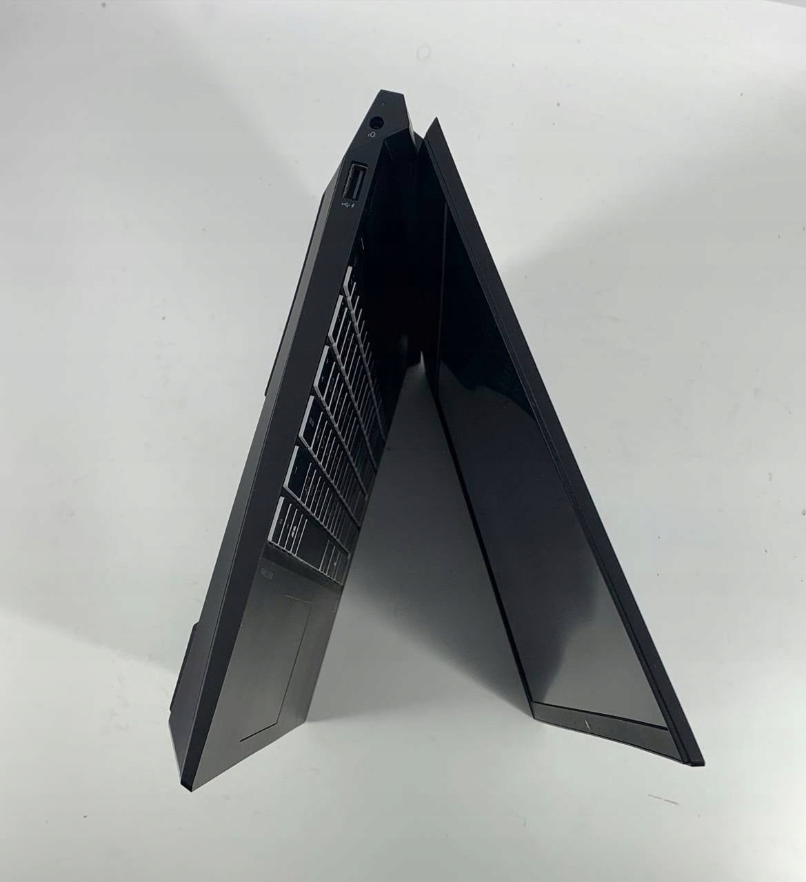 HP Pavilion Gaming 15 | Ryzen 5 5600H | 16GB RAM |512GB SSD|RTX 3050| Win11