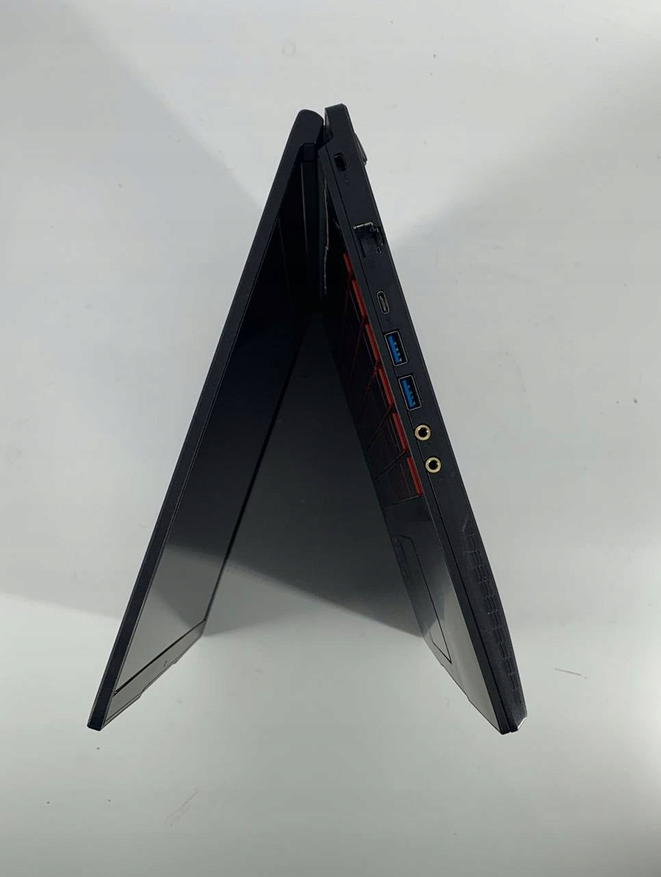 MSI GF63 Gaming | Intel i5-11400H | RTX 3050 4GB | 16GB | SSD 512GB