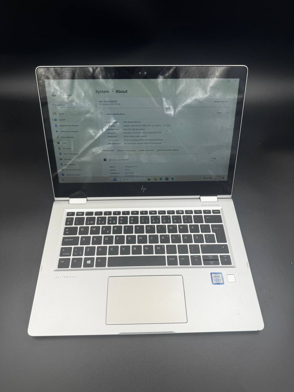 Laptop HP EliteBook x360 1030 G2 Touch / 13,3" FHD / i5-7200U / 8GB / 256GB SSD / Windows 11