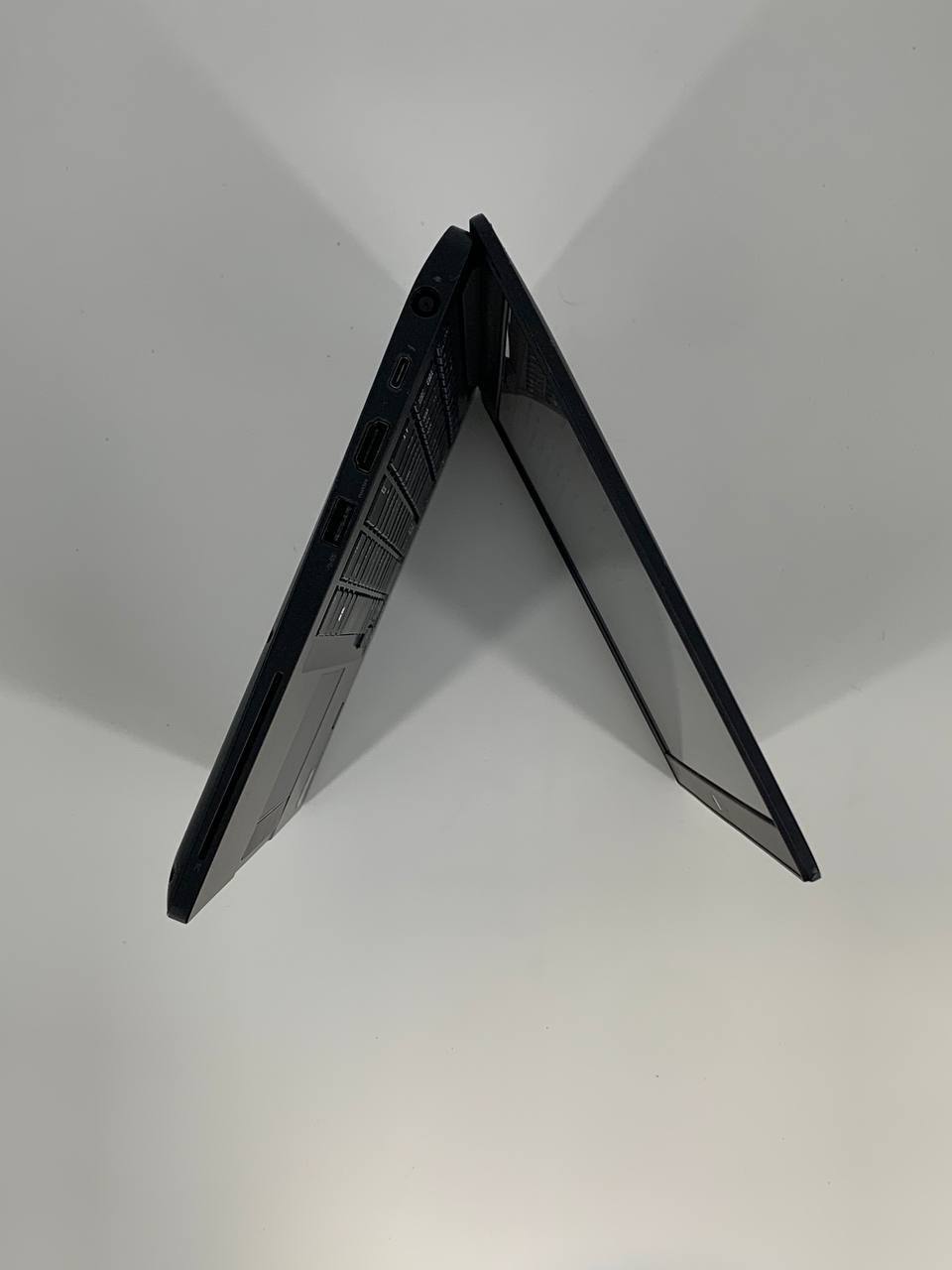 Laptop Dell Latitude 7390 Touch / 13,3" FHD / i7-8650U / 16GB / 256GB SSD / Windows 11