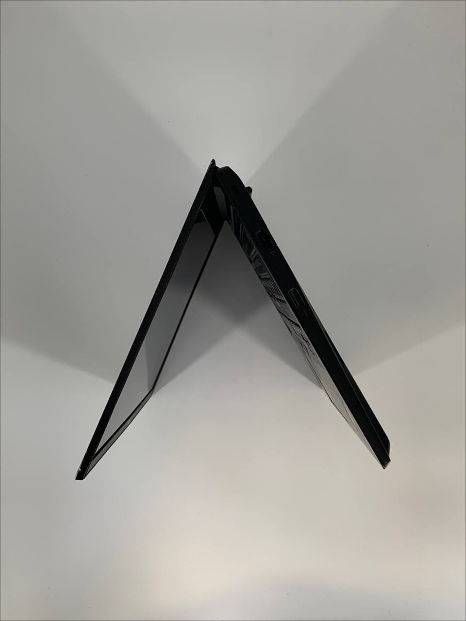 Laptop Lenovo ThinkPad E14 Gen 2 / 14" FHD / i3-1115G4 / 8GB / 256GB SSD / Windows 11