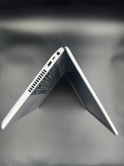 Laptop Dell Latitude 5511 / 15,6" FHD / i7-10850H / 16GB / 500GB SSD / GeForce MX250 / Windows 11