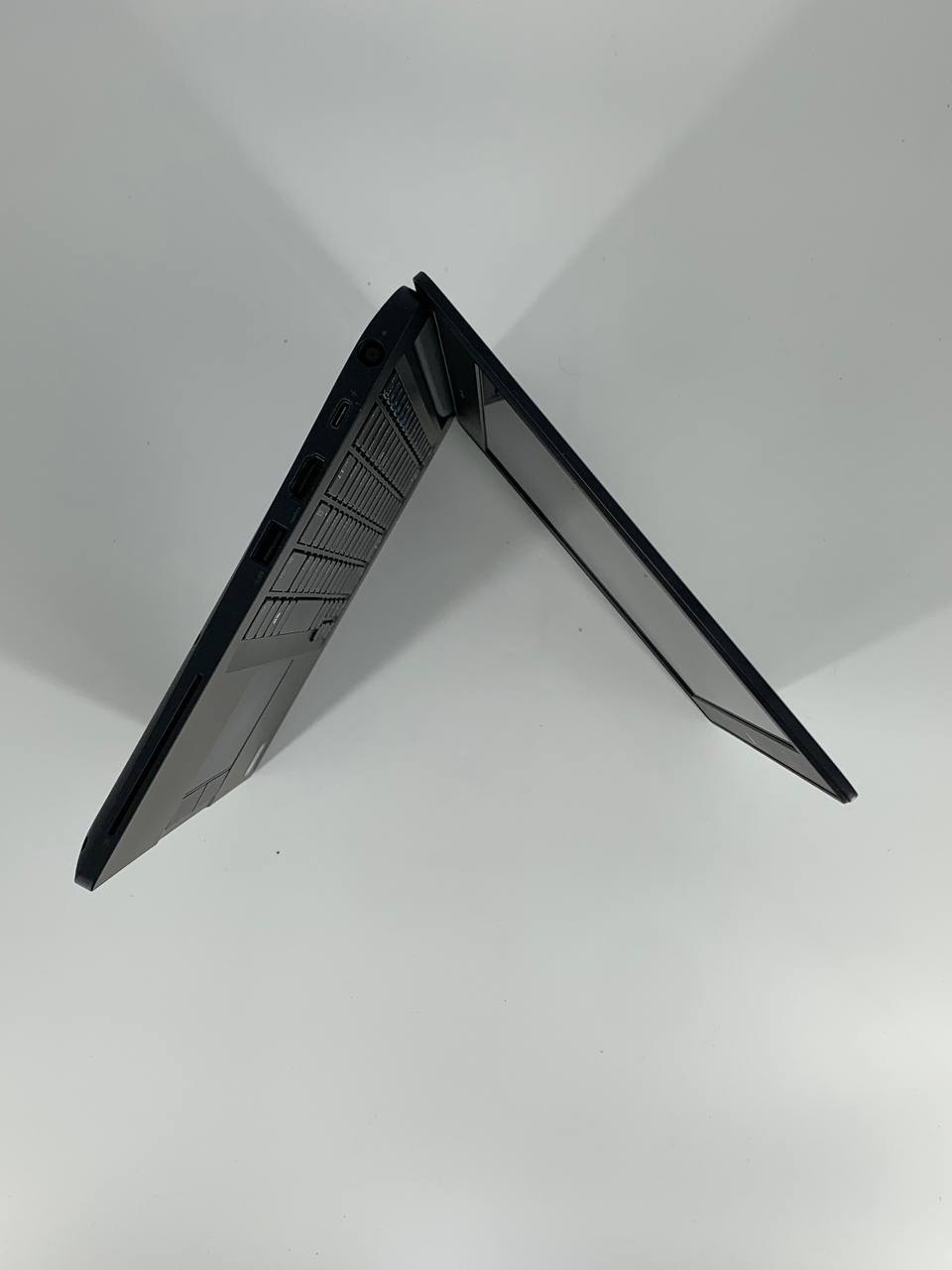 Laptop Dell Latitude 7290 / 12,5" HD / i5-8350U / 8GB / 256GB SSD / Windows 11