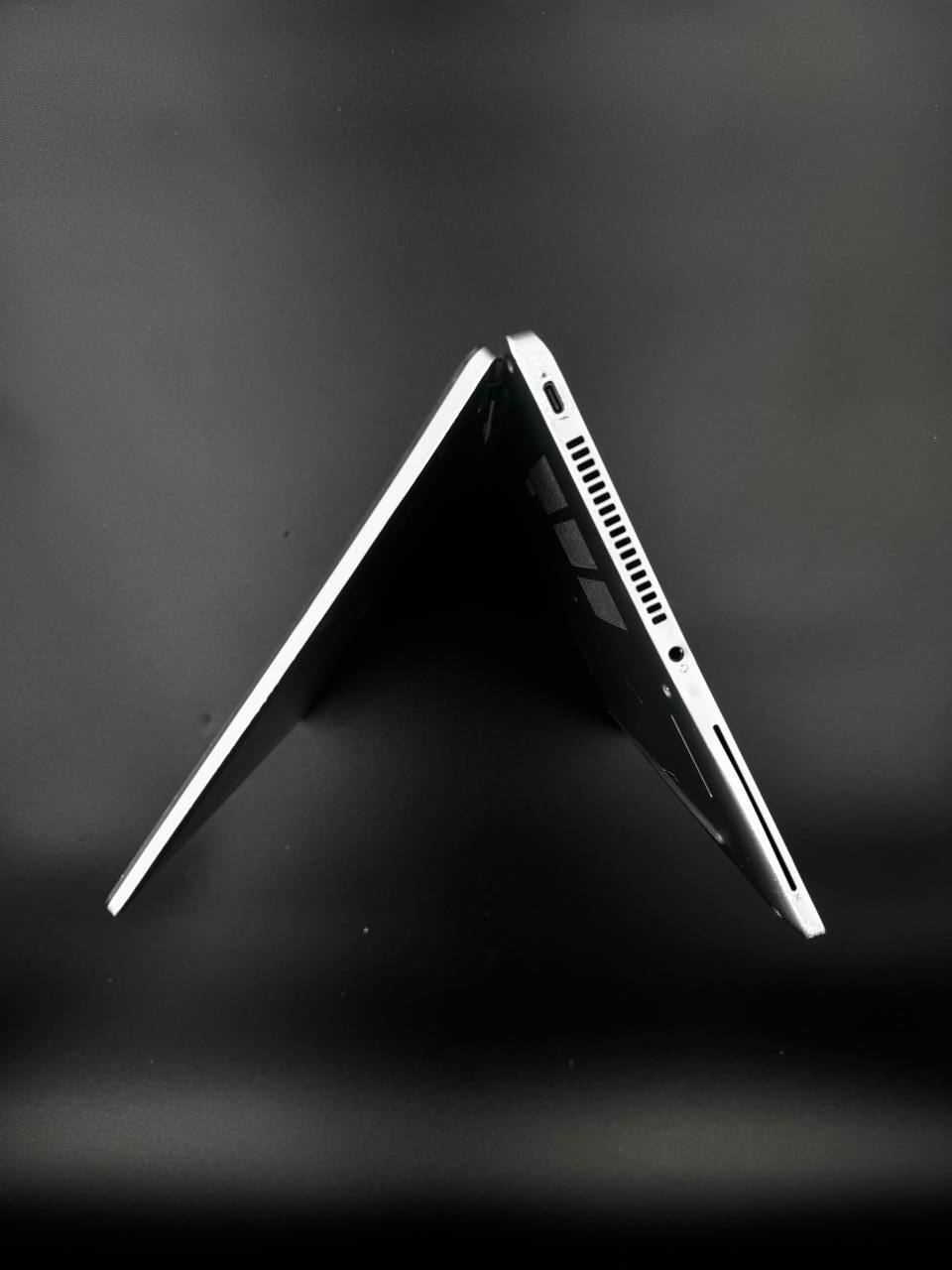 Laptop Dell Latitude 7320 Touch / 13,3" FHD / i5-1145G7 / 16GB / 256GB SSD / Windows 11